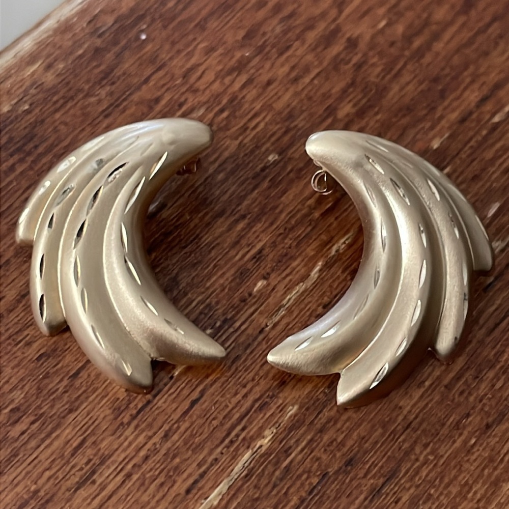 Vintage JCM 14K earrings